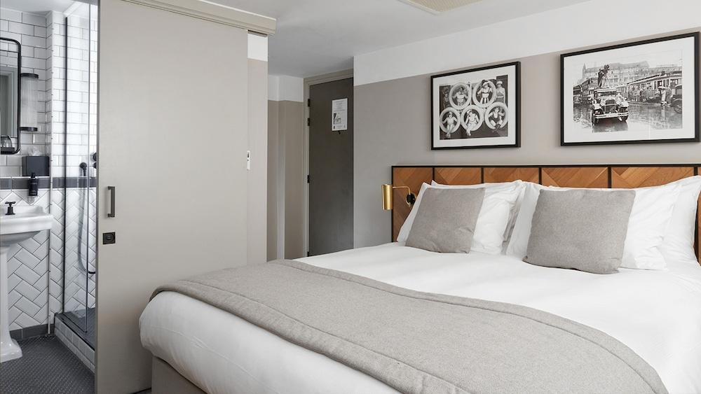 Victory House Leicester Square Лондон Екстер'єр фото