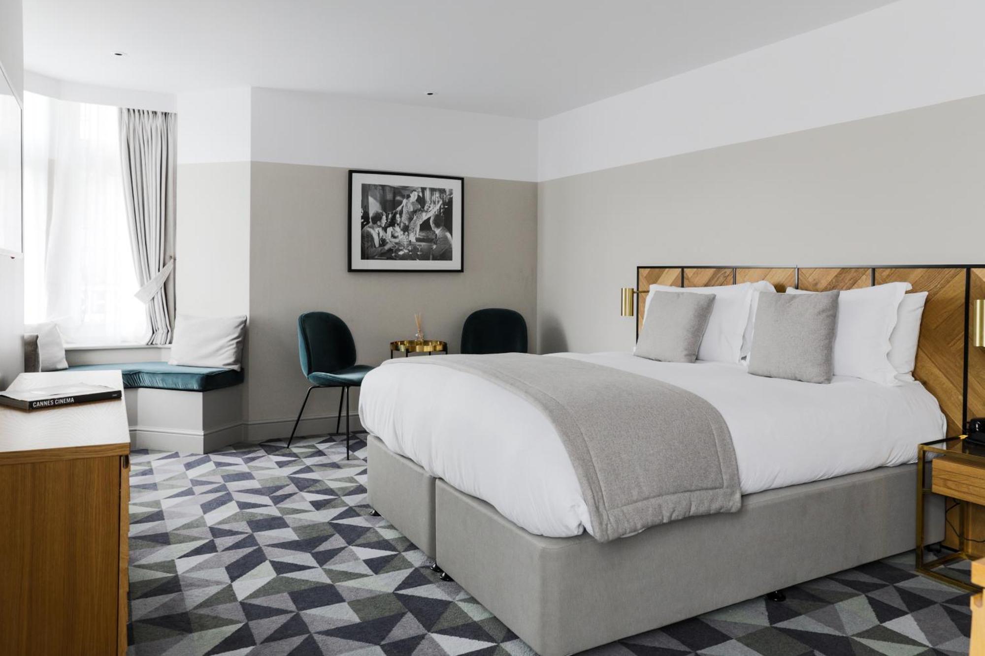 Victory House Leicester Square Лондон Екстер'єр фото